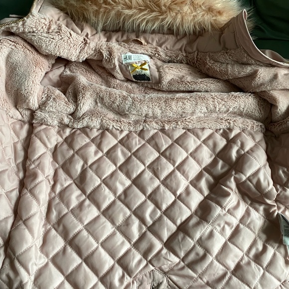 H&M fall/spring Parka for your pink-loving girl! - Picture 10 of 11